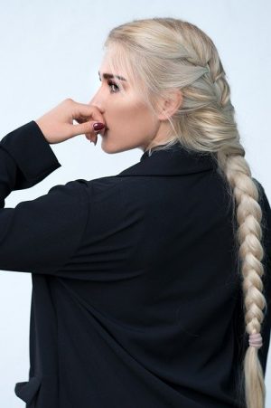 Femme tressée